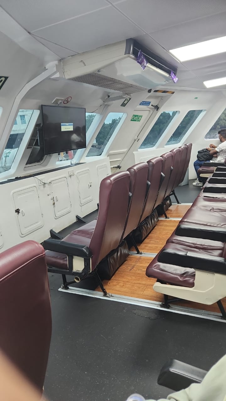 Pintas Fast Ferry - Interior