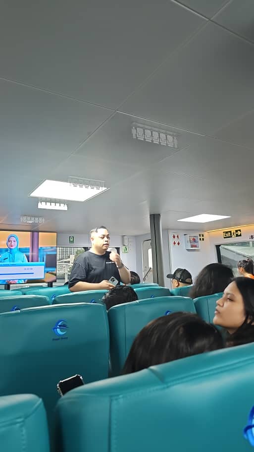 Putri Anggreni - Interior