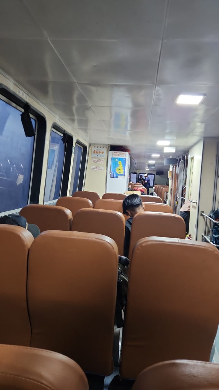 Blue water Ferry - Interior