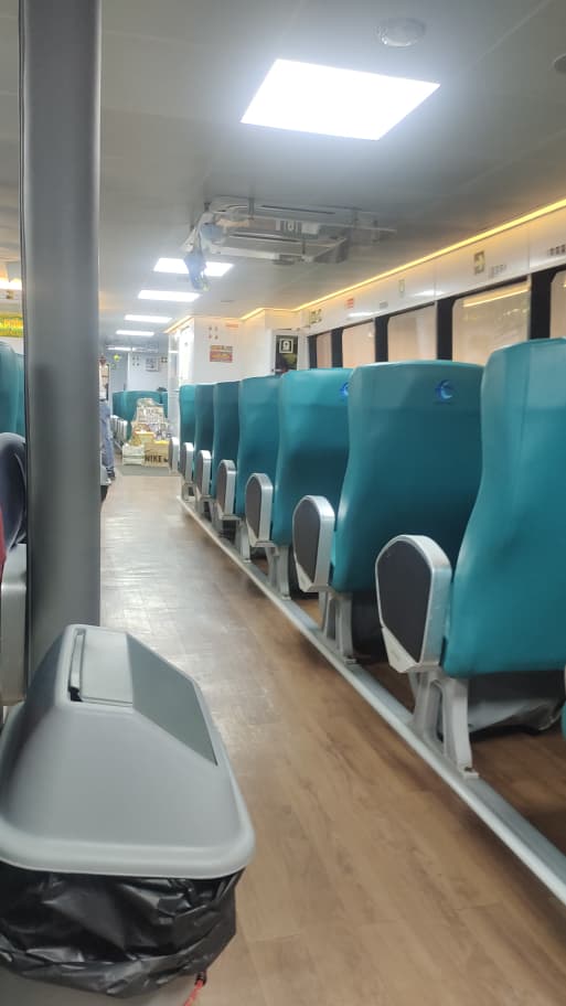 Putri Anggreni Ferry - Interior
