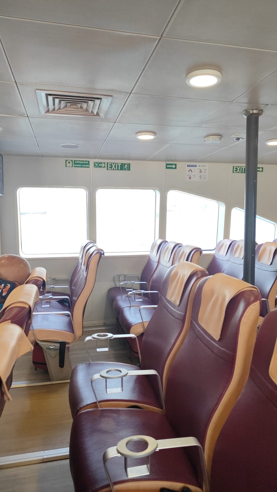Sindo Ferry - Interior