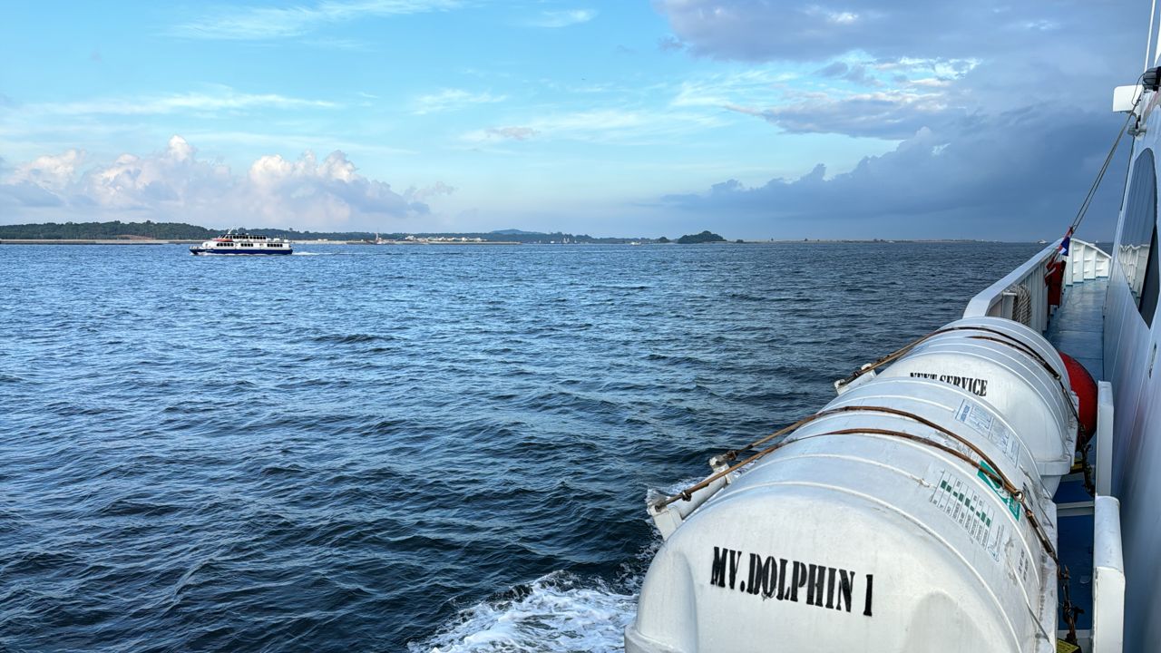 Pasir Gudang Passenger Ferry - Exterior