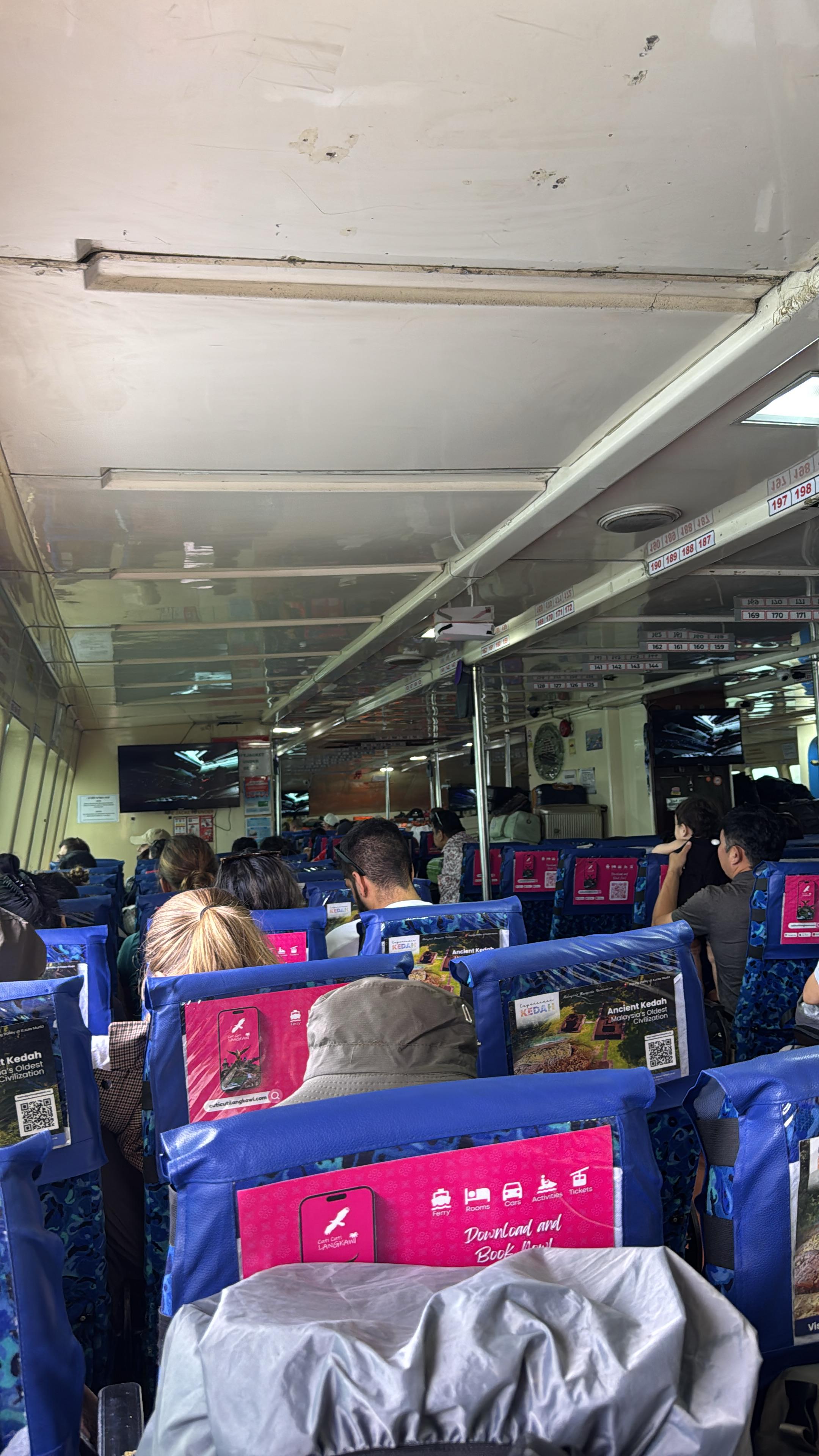 BUNDHAYA SPEED BOAT - Interior