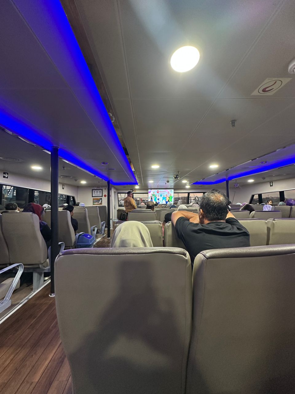 Batam Fast - Interior