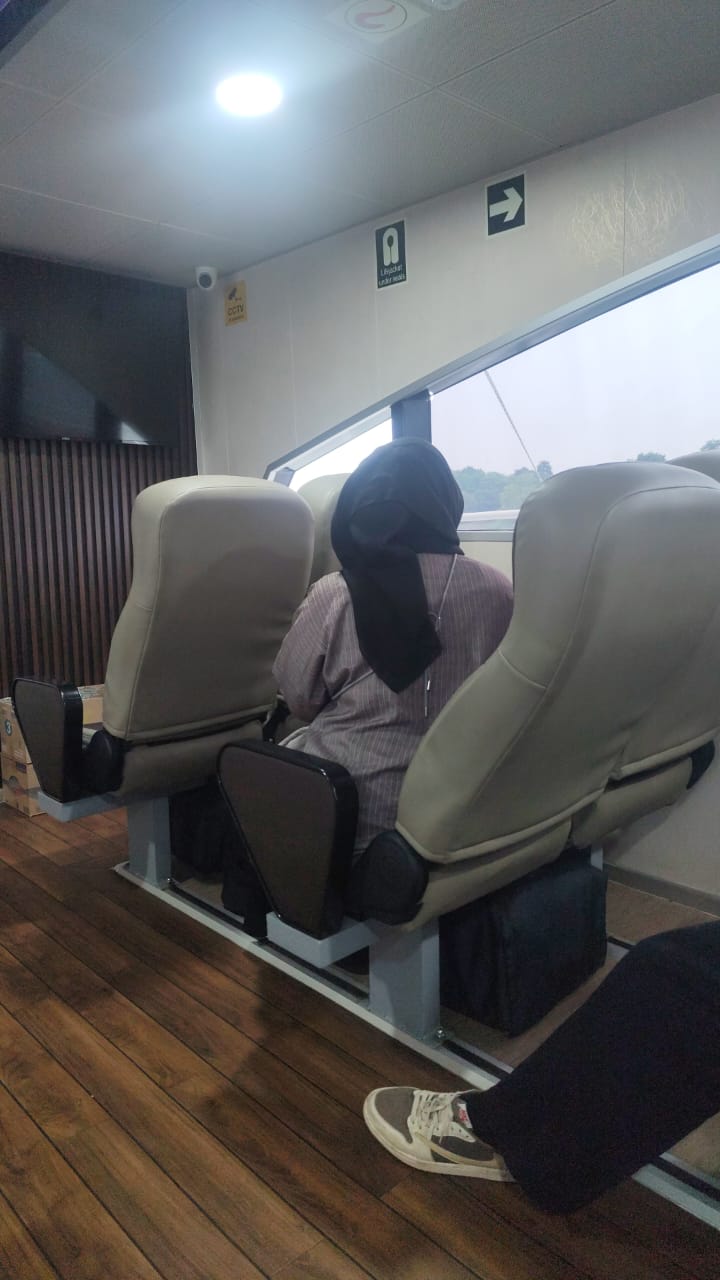 Pasir Gudang Ferry - Interior
