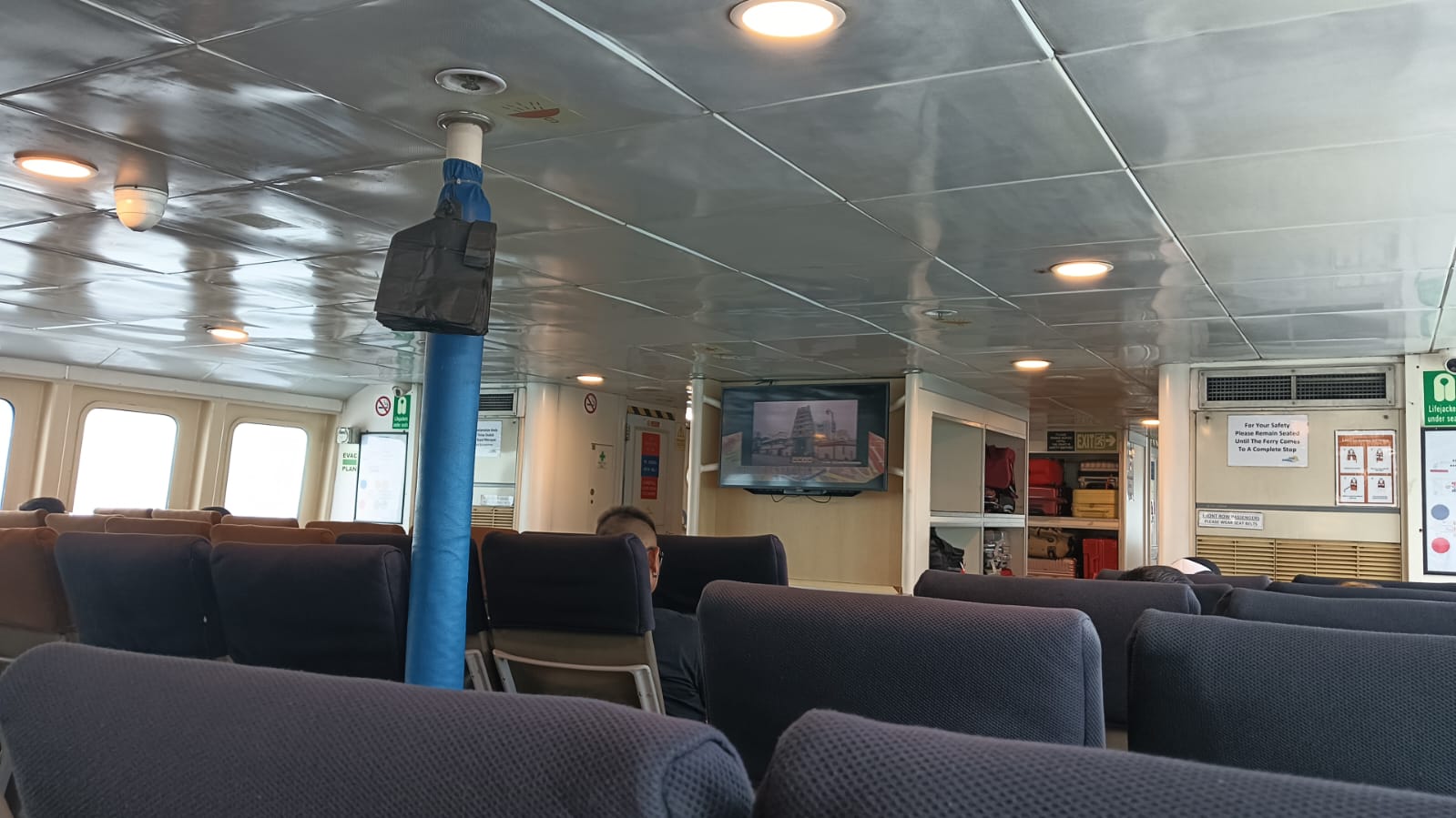 Sindo Ferry - Interior