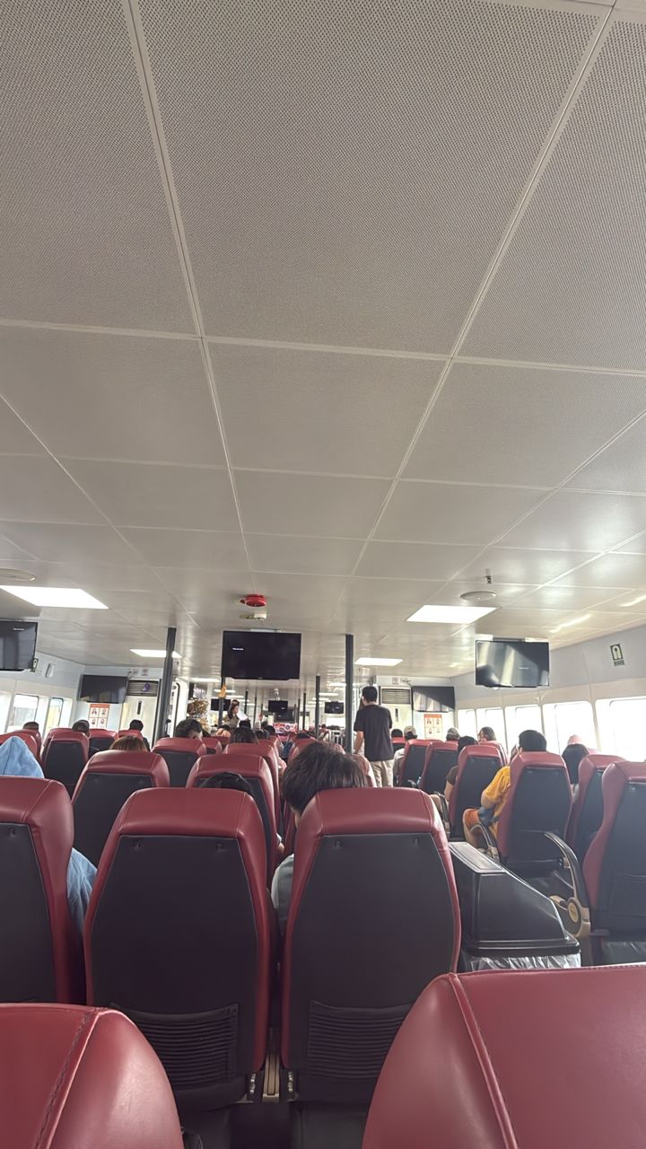Pintas Fast Ferry - Interior