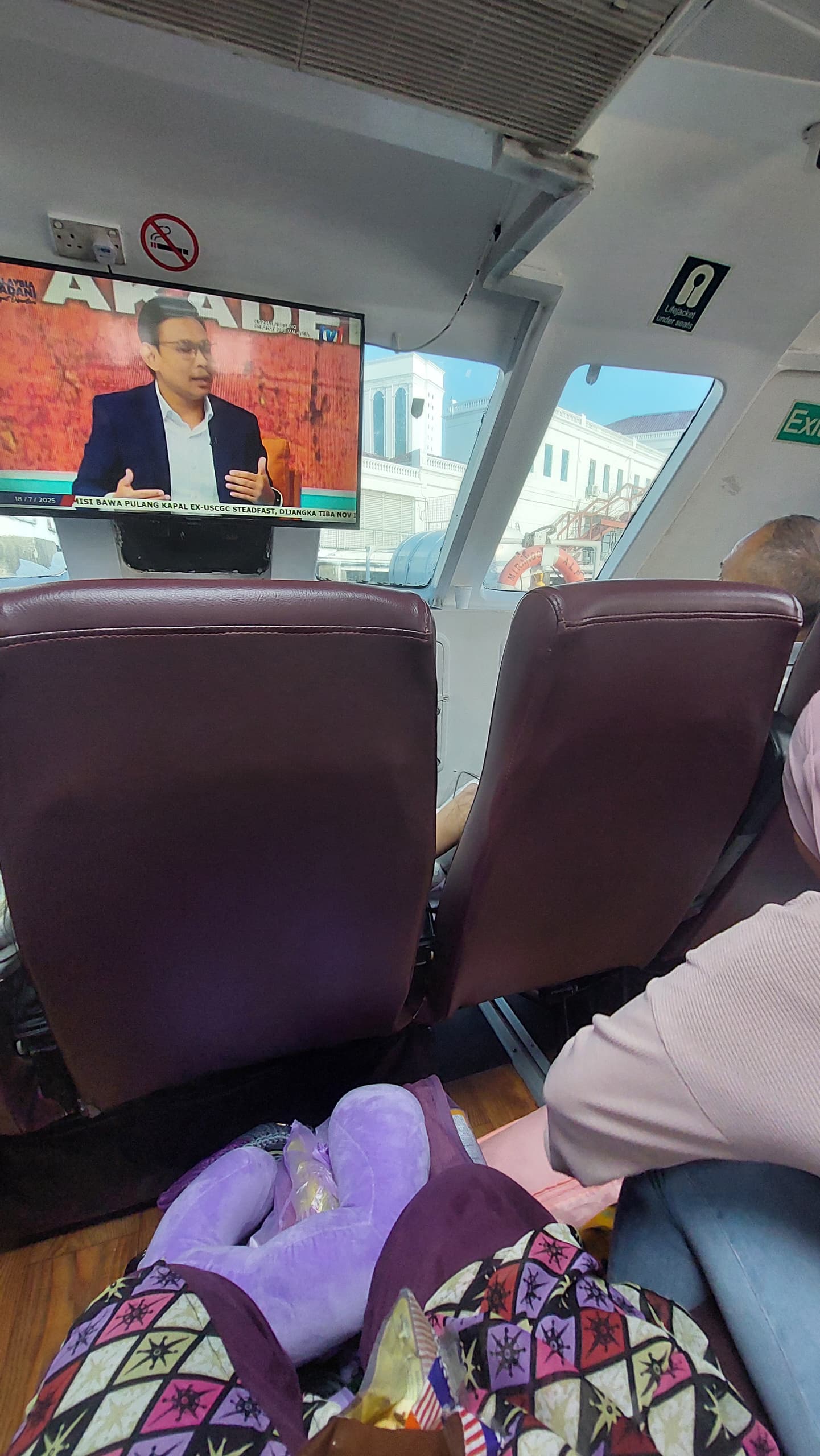 Pintas Fast Ferry - Interior