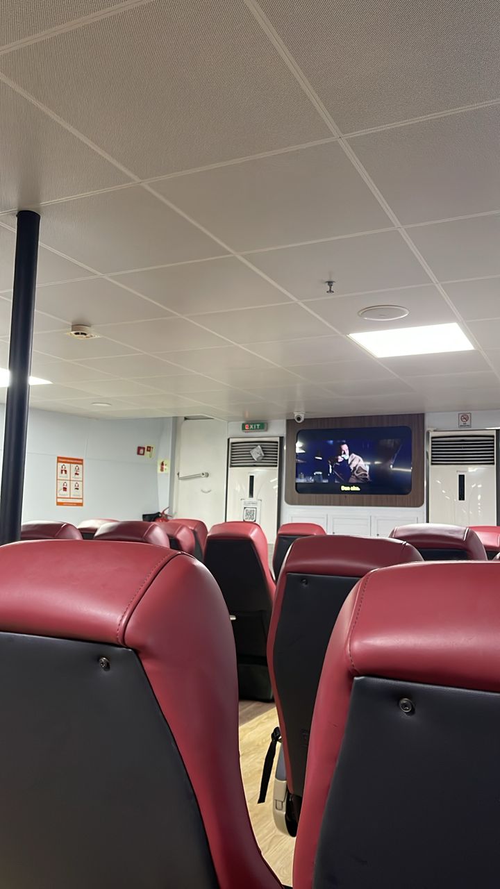 Pintas Fast Ferry - Interior