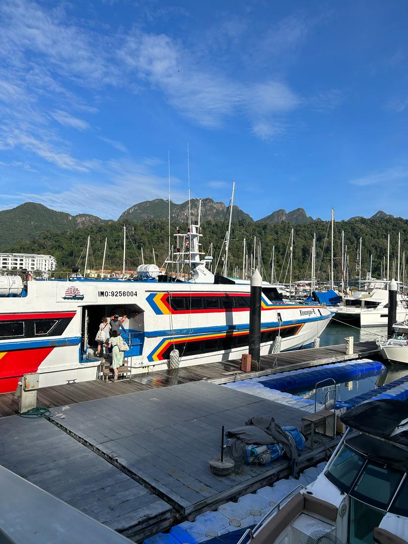Satun Pakbara Speedboat Langkawi Sdn. Bhd. - Exterior