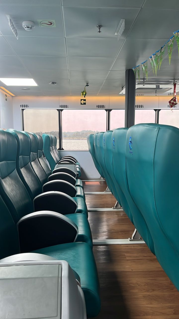 Putri Anggreni Ferry - Interior