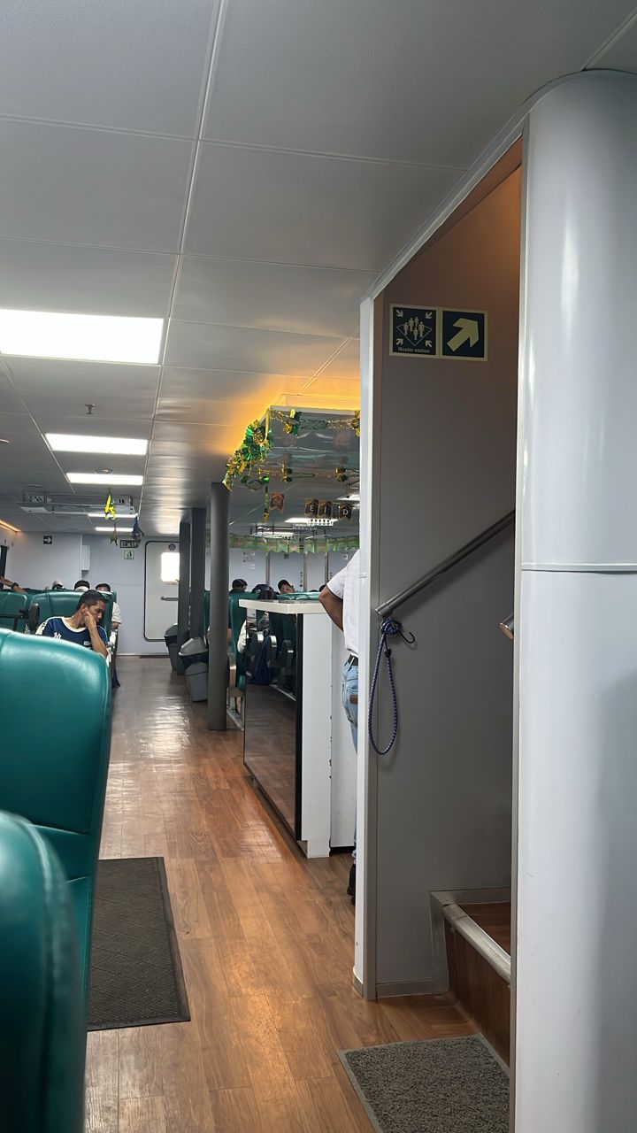 Putri Anggreni Ferry - Interior