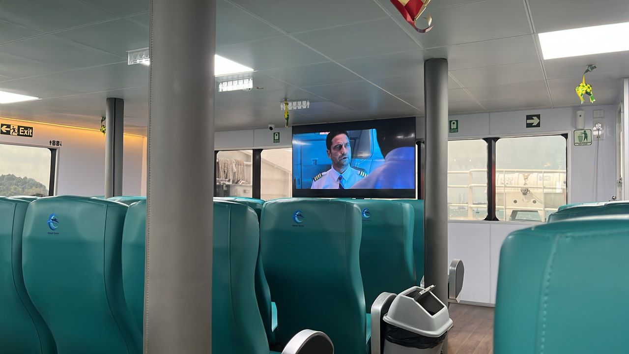 Putri Anggreni Ferry - Interior