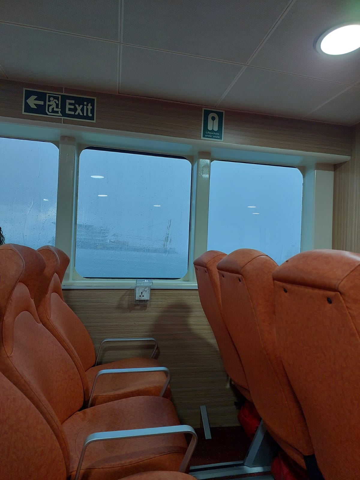 Batam Fast - Interior