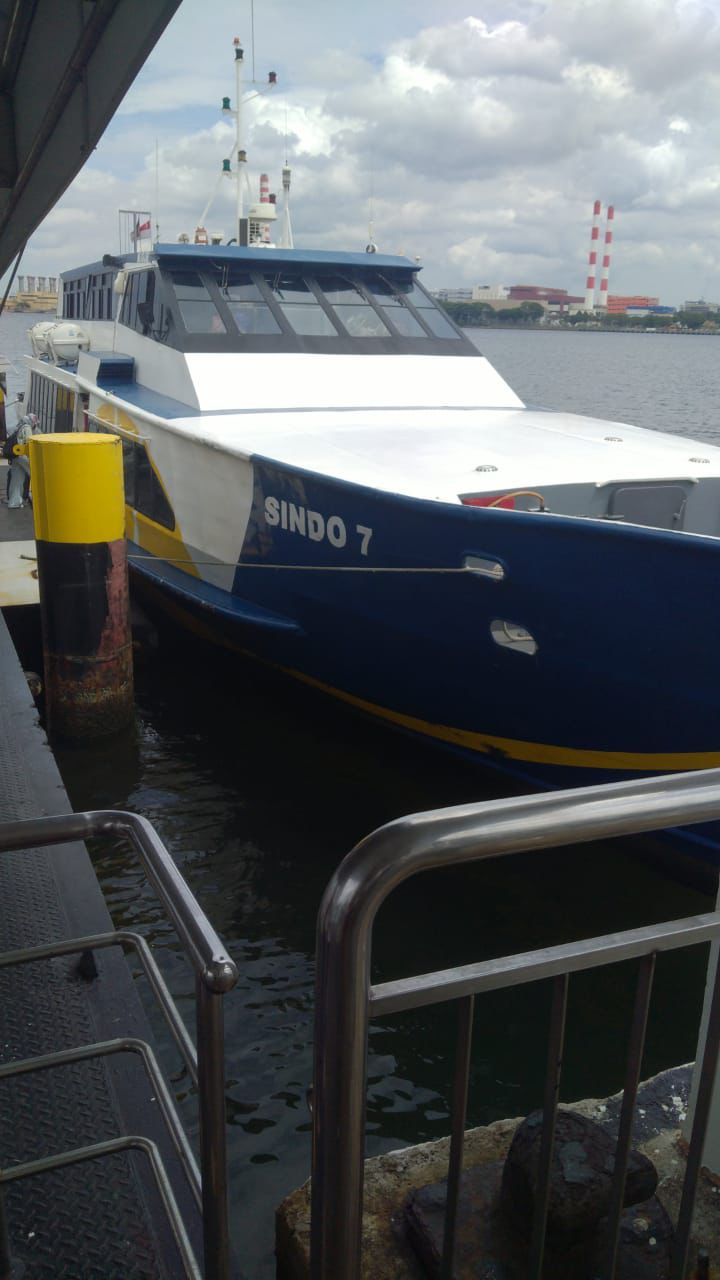 Dolphin Ferries - Exterior