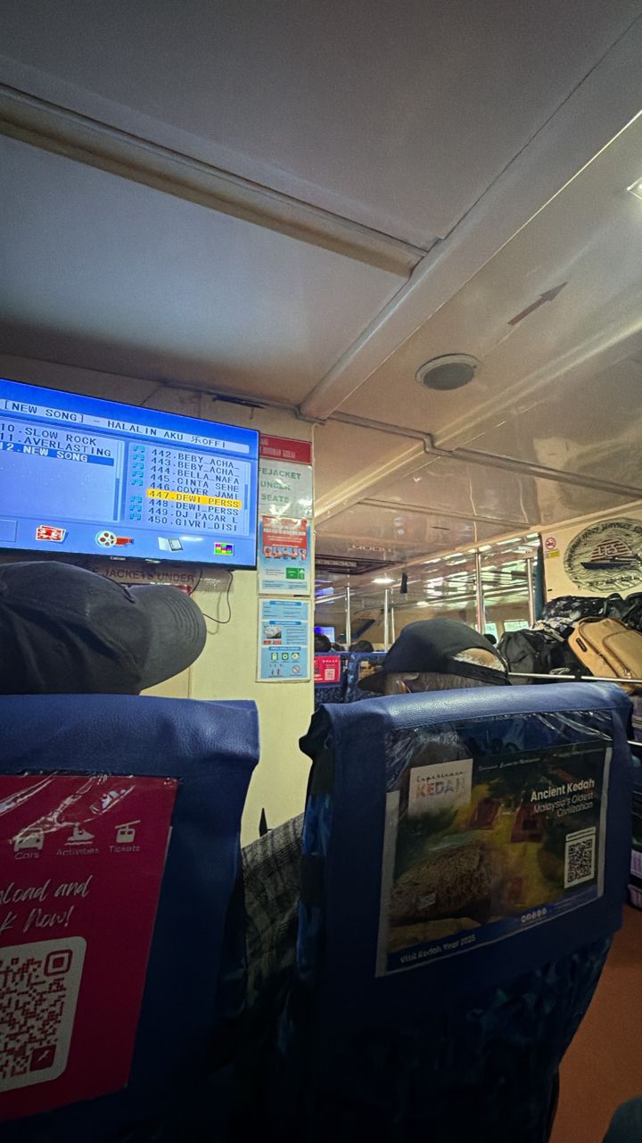 Langkawi Ferry - Interior, Amenities