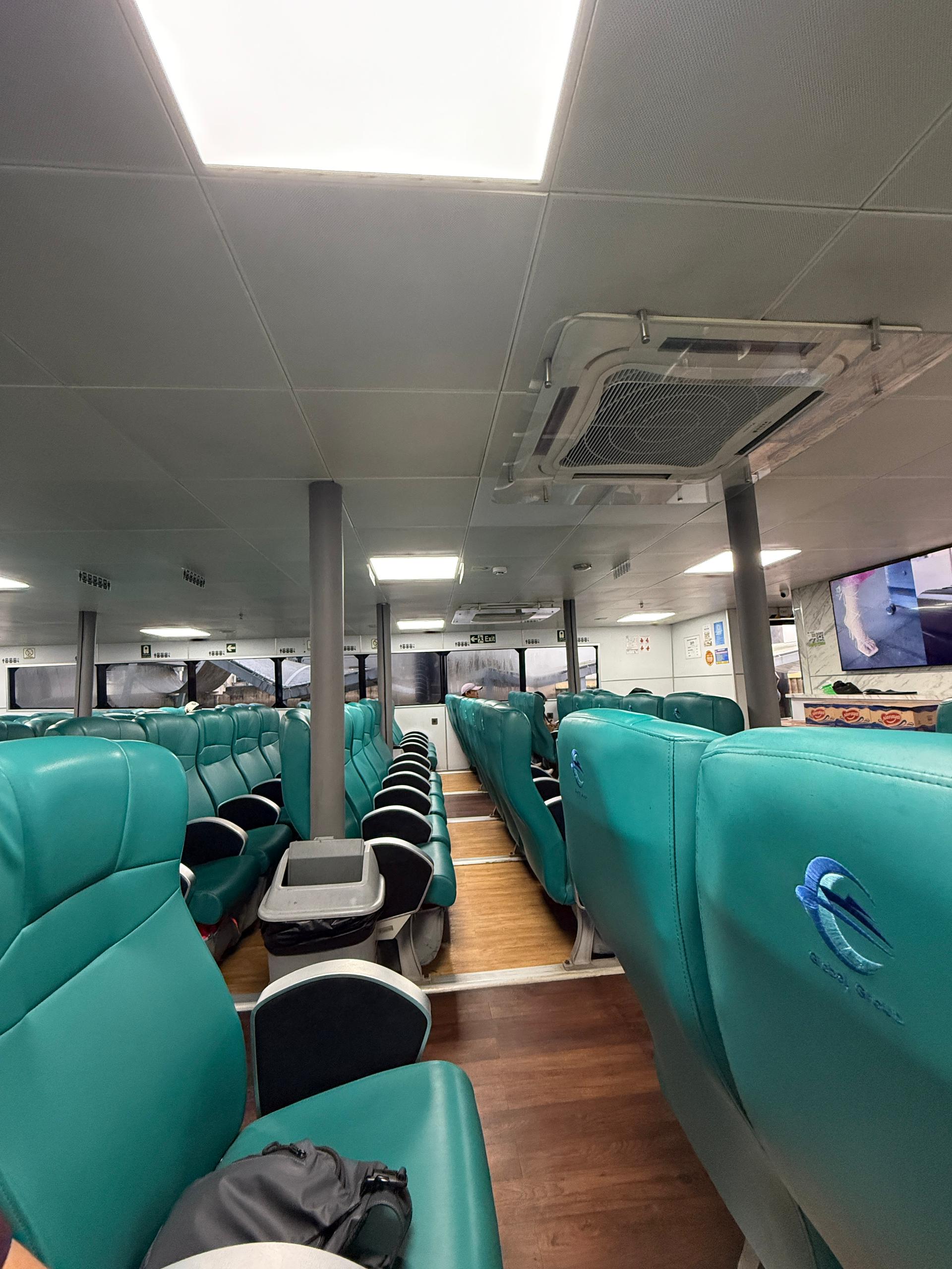 Putri Anggreni - Interior