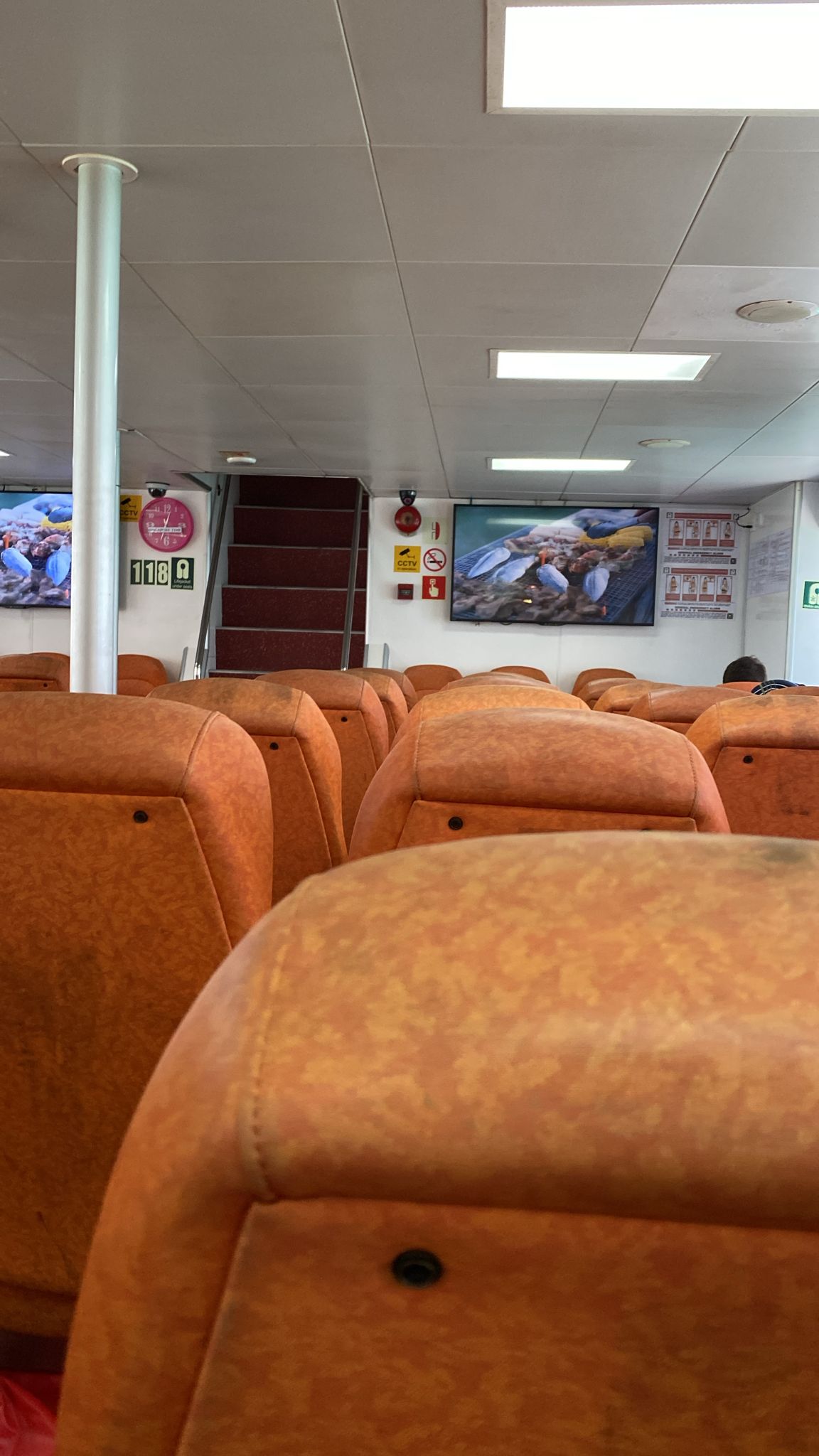Sindo Ferry - Interior