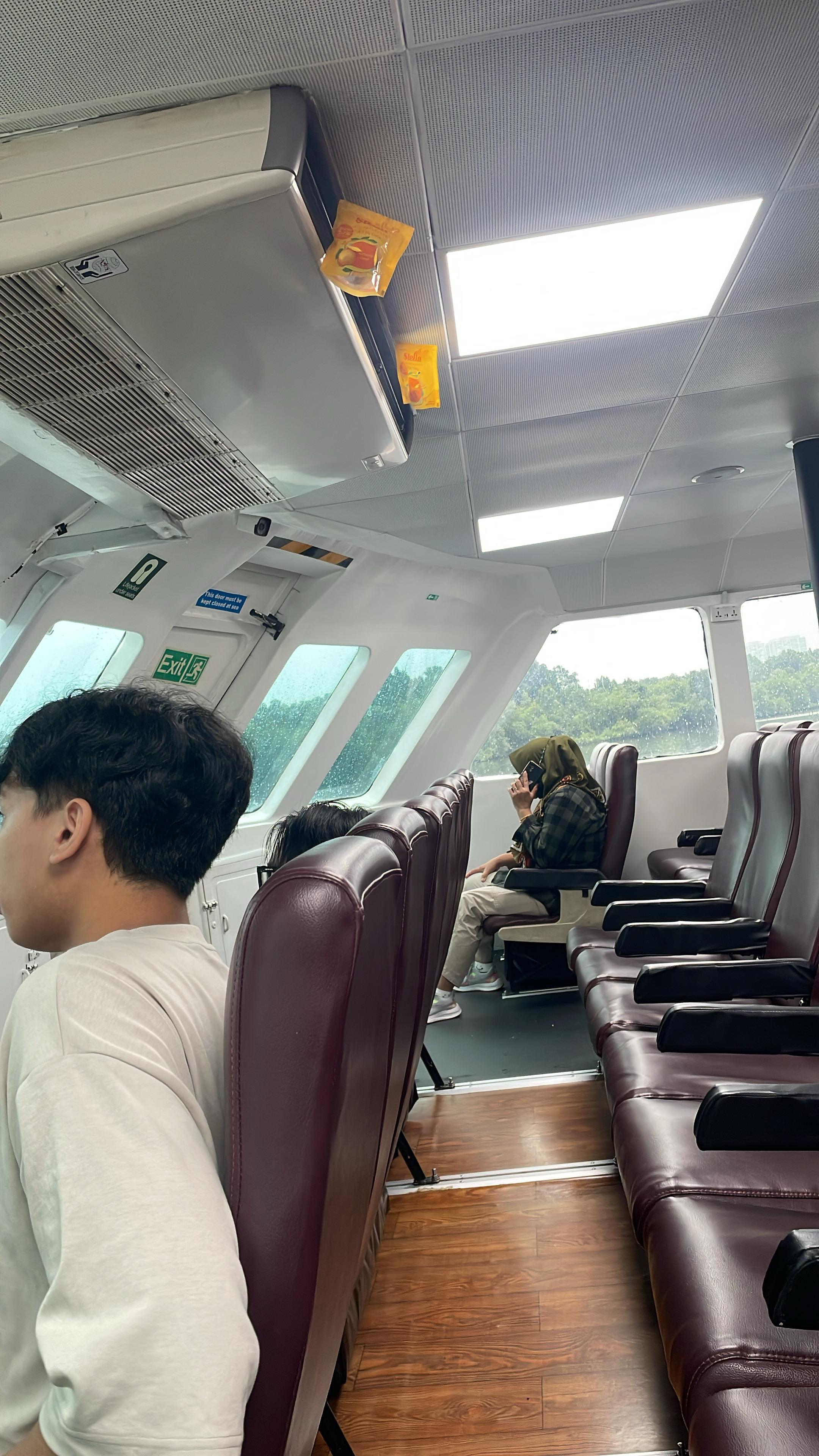 Pintas Fast Ferry - Interior