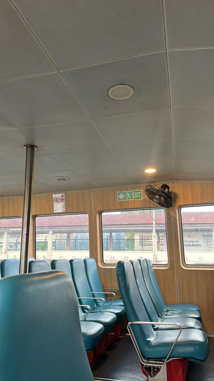 Pasir Gudang Ferry - Interior, Amenities