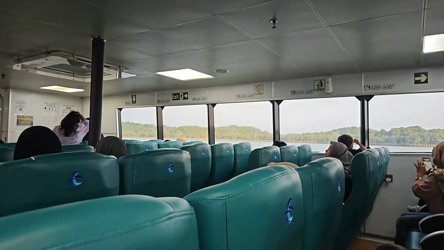 Putri Anggreni - Interior
