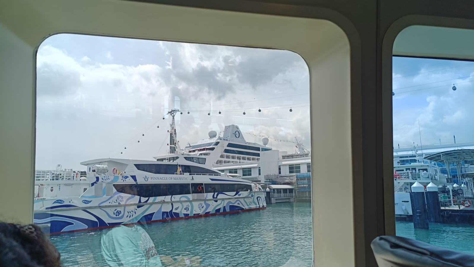 Horizon Ferry - Interior, Exterior