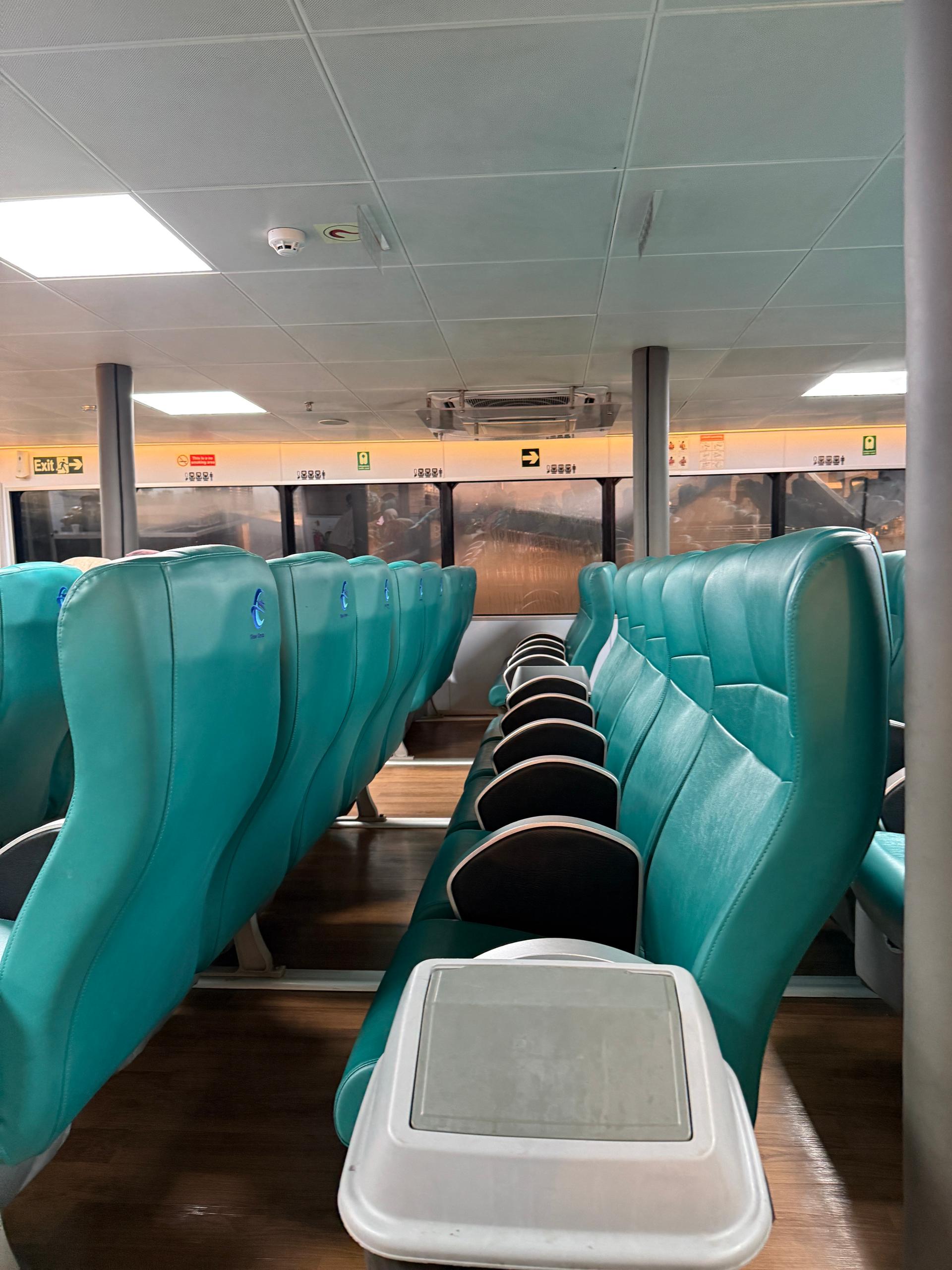 Putri Anggreni Ferry - Interior