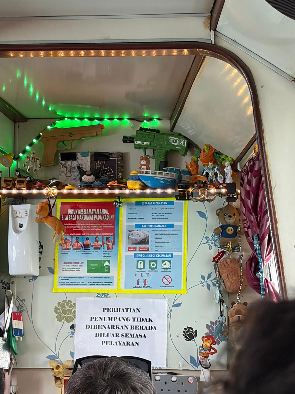 BUNDHAYA SPEED BOAT - Interior