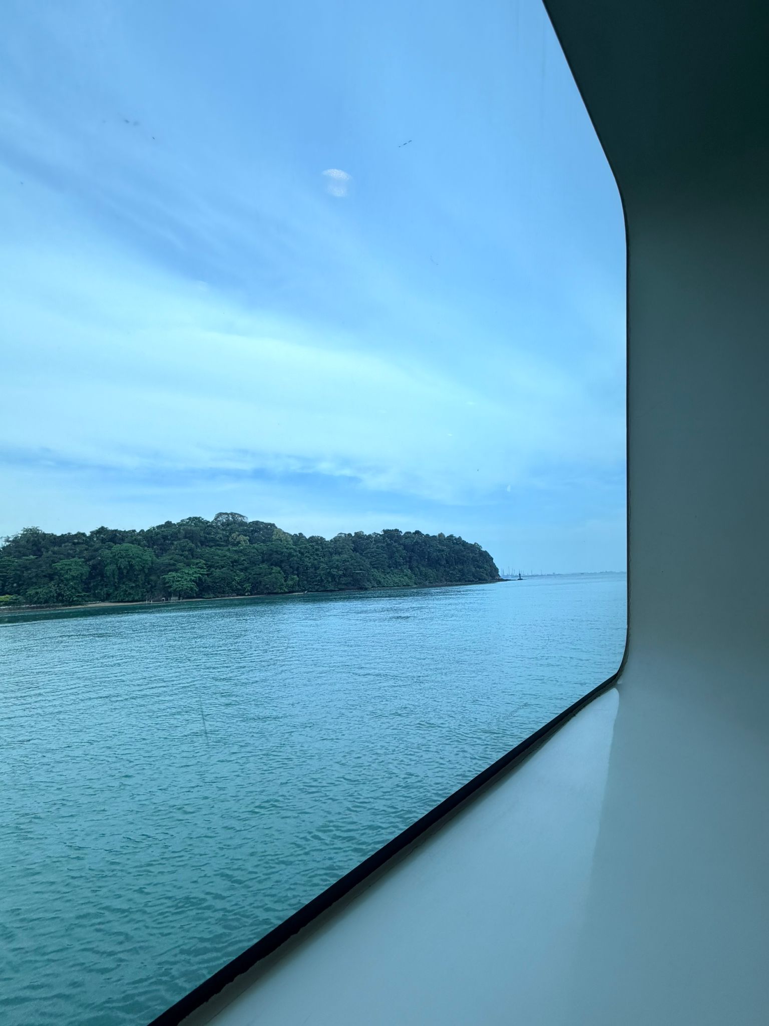 Horizon Ferry - Exterior, BP