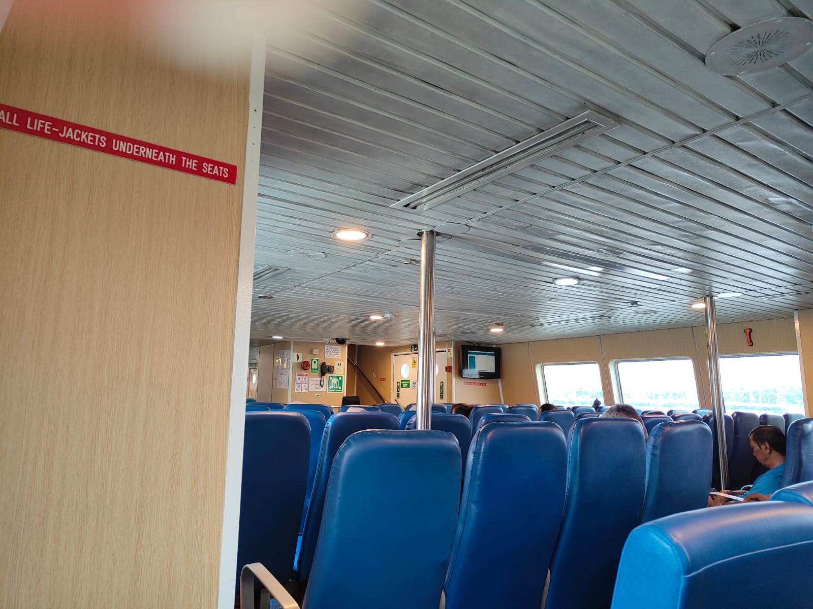 Sindo Ferry - Interior