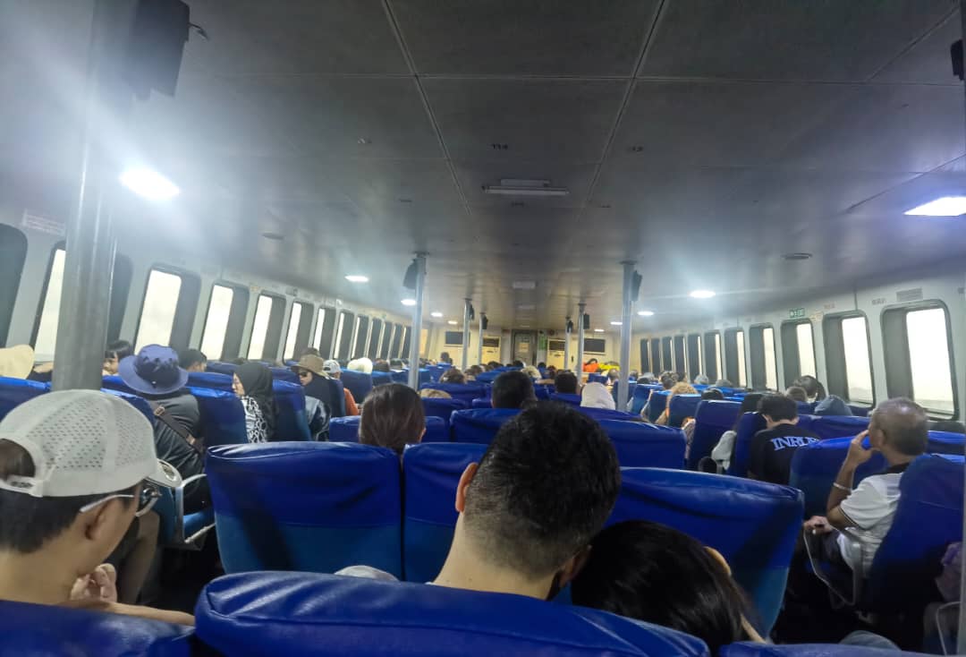 Blue water Ferry - Interior