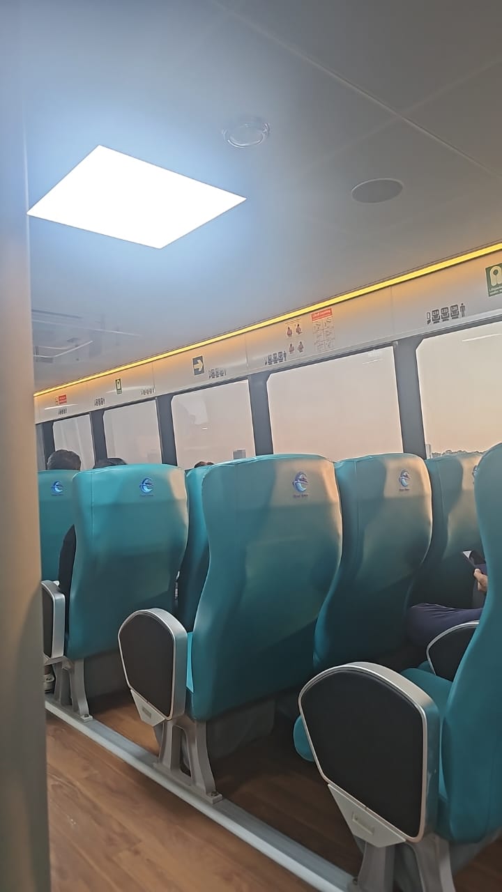 Putri Anggreni - Interior