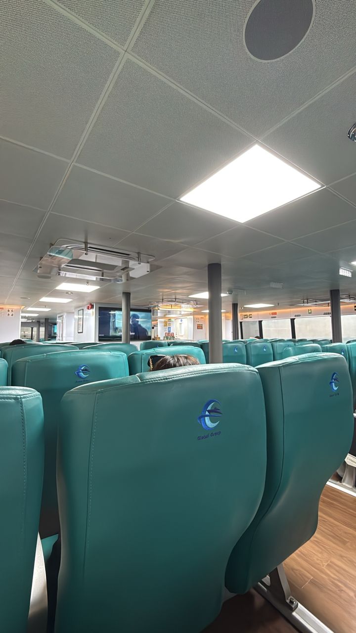 Putri Anggreni Ferry - Interior