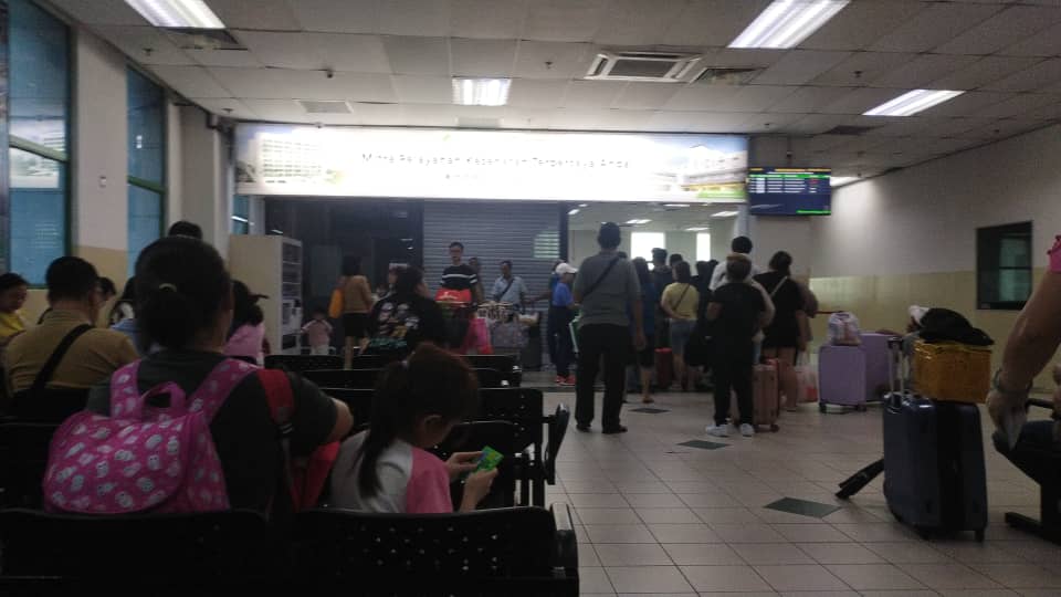 Dolphin Ferry - Rest Stop