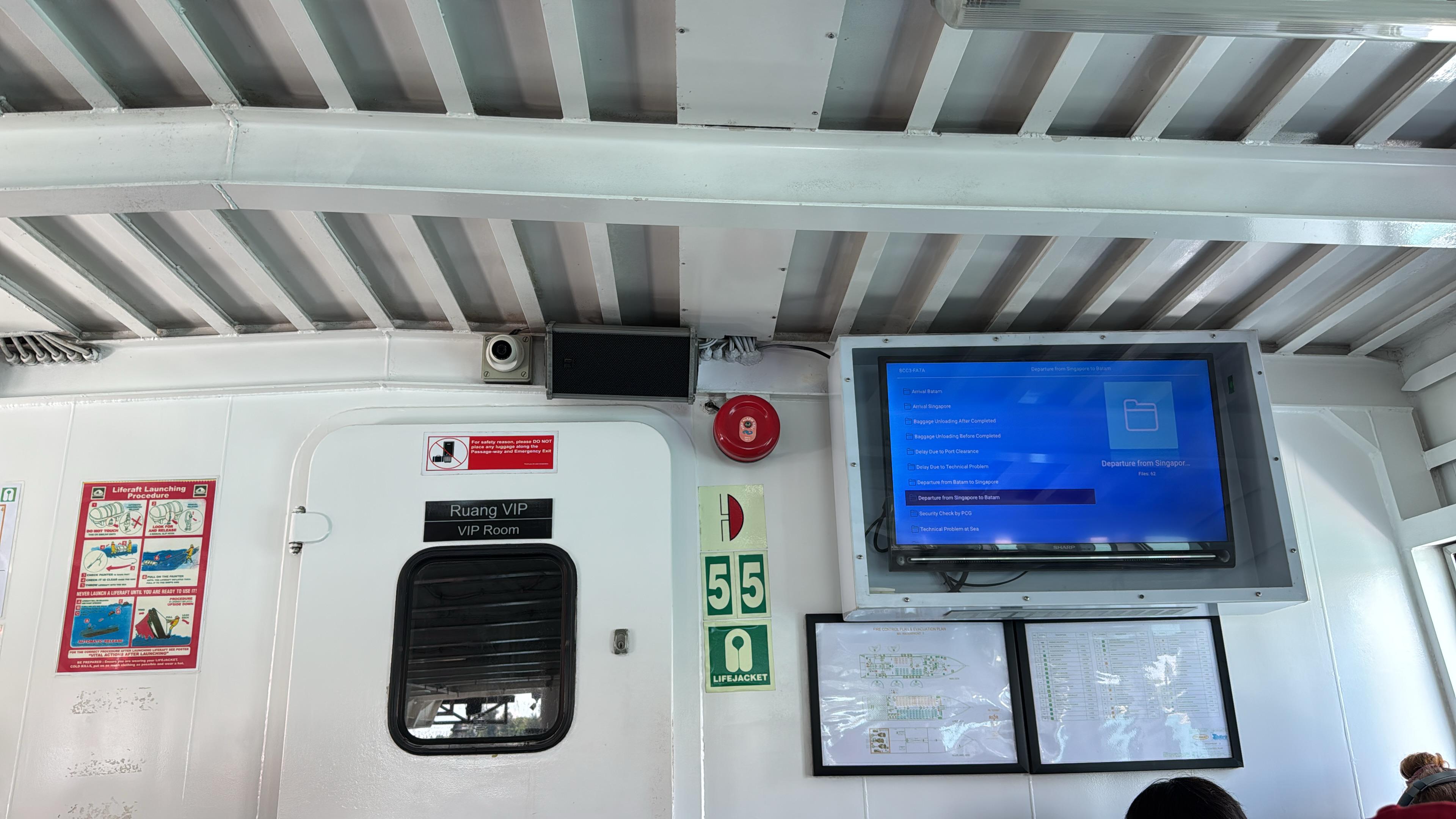 Batam Fast - Interior, Amenities