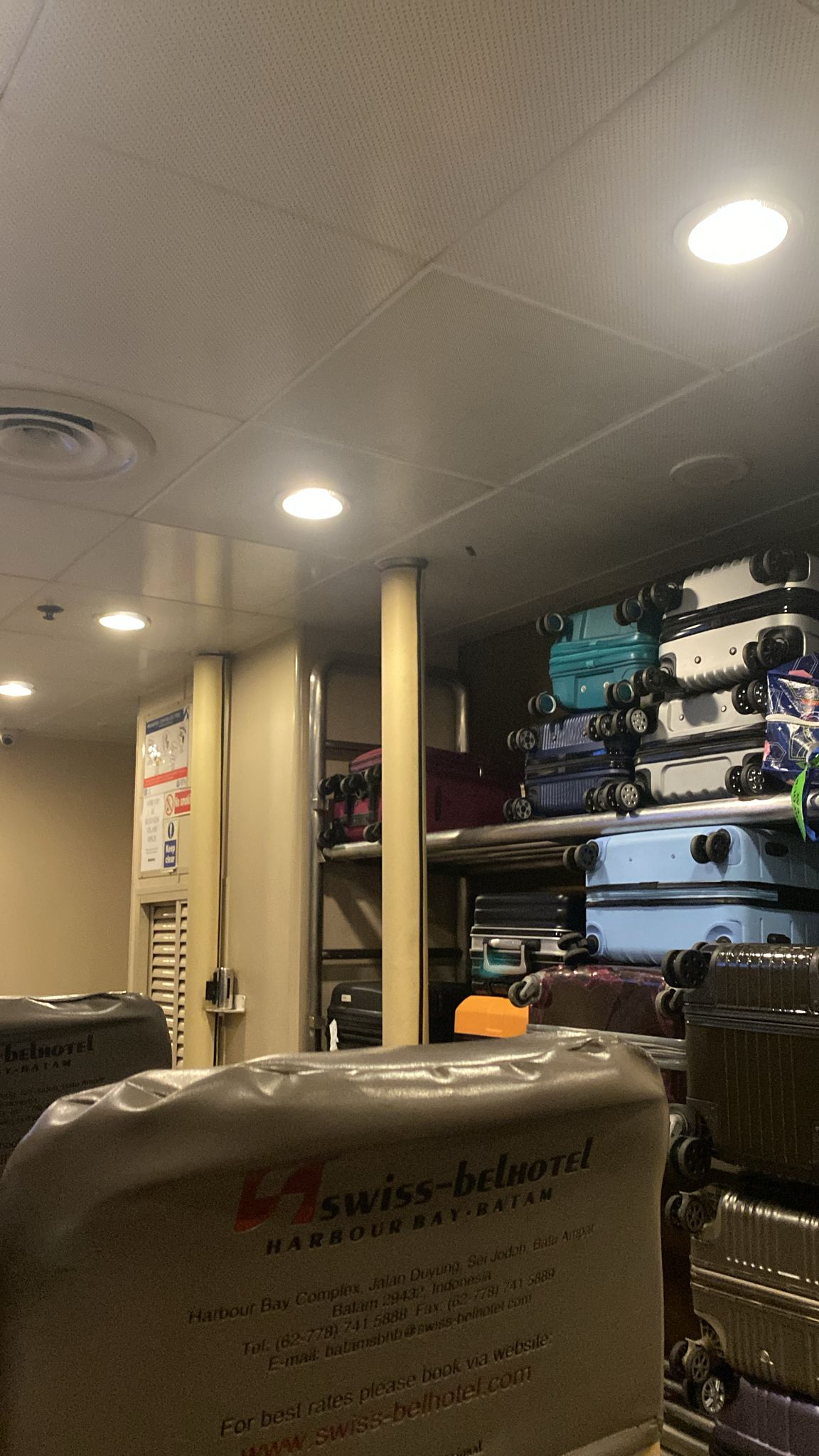 Horizon Ferry - Interior