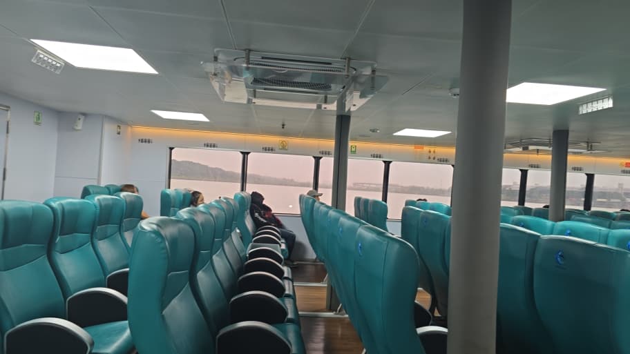 Putri Anggreni Ferry - Interior