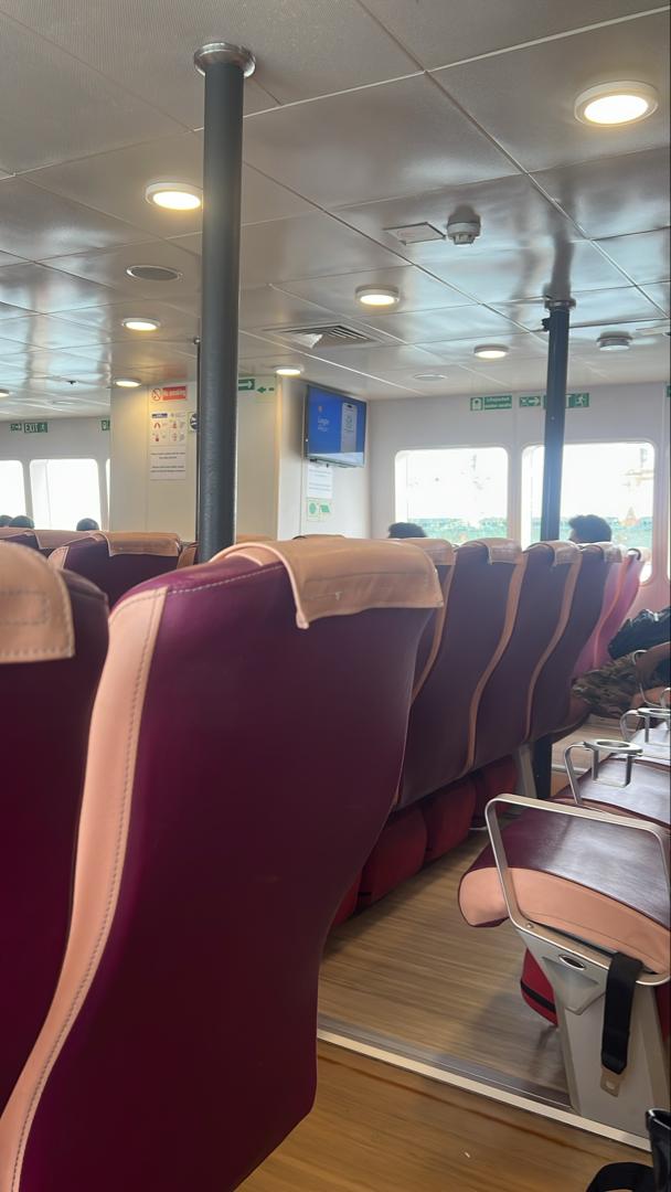 Sindo Ferry - Interior