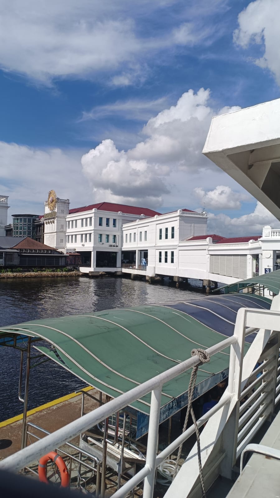 Pintas Fast Ferry - Exterior