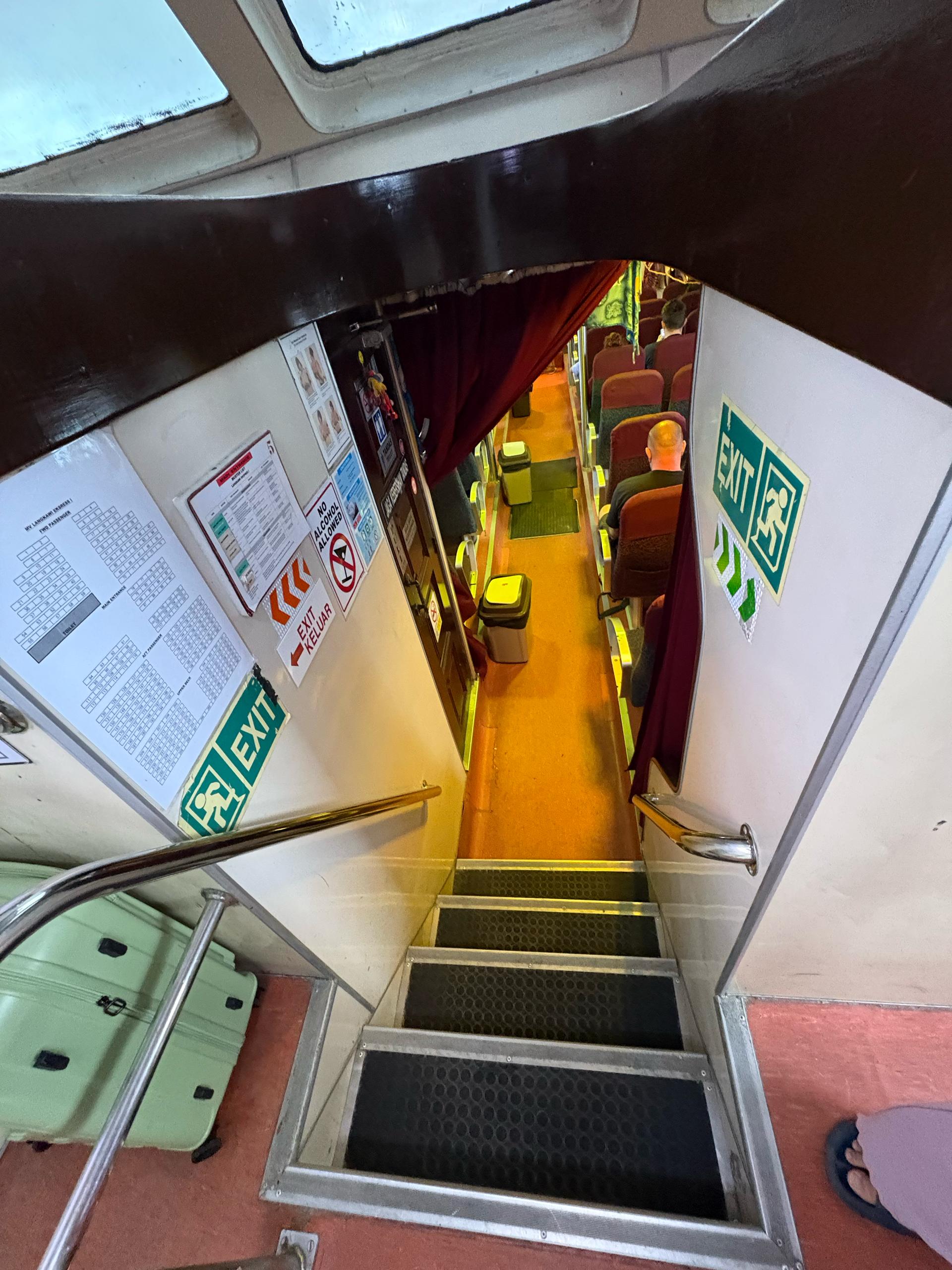 BUNDHAYA SPEED BOAT - Interior