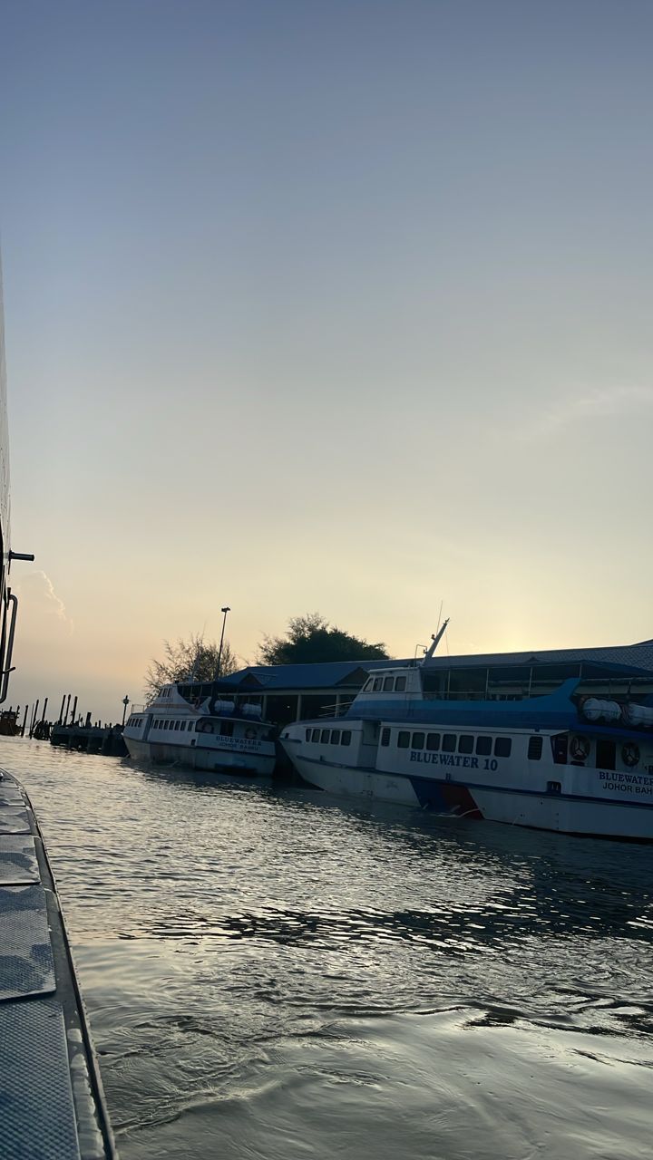 Blue water Ferry - BP