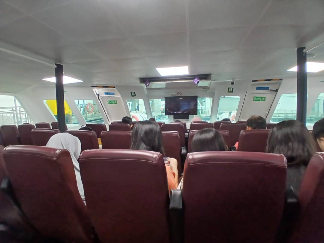 Pintas Fast Ferry - Interior