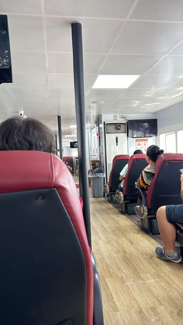 Pintas Fast Ferry - Interior