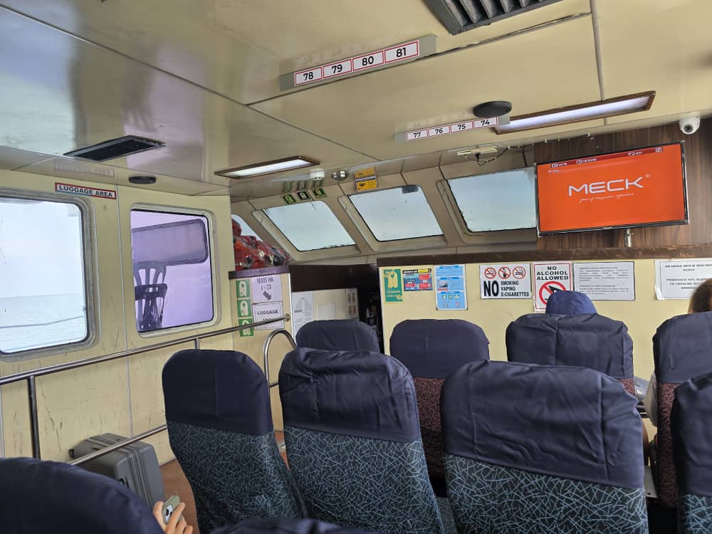 BUNDHAYA SPEED BOAT - Interior