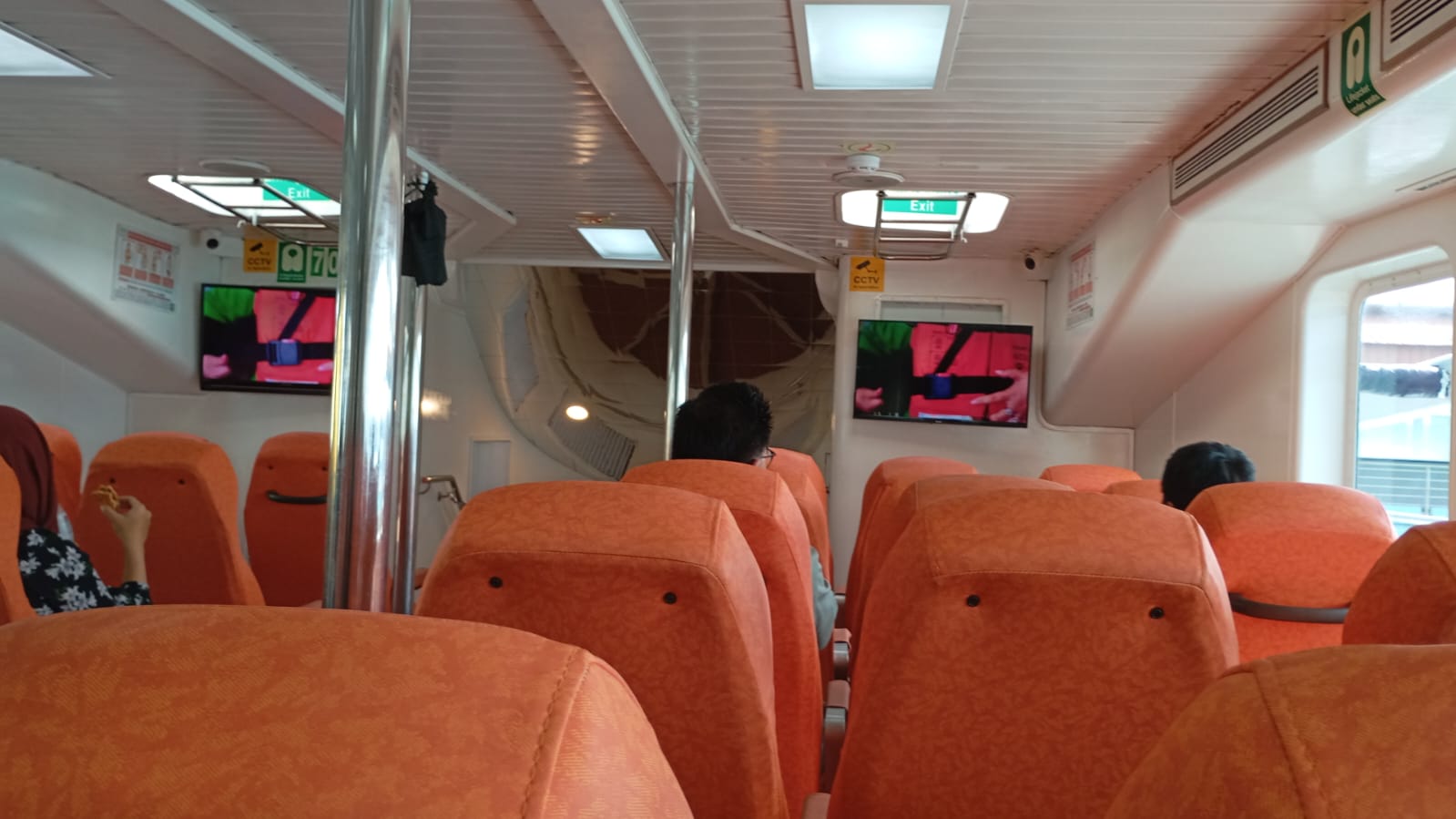 Batam Fast - Interior