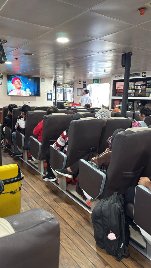 Pasir Gudang Ferry - Interior, Amenities