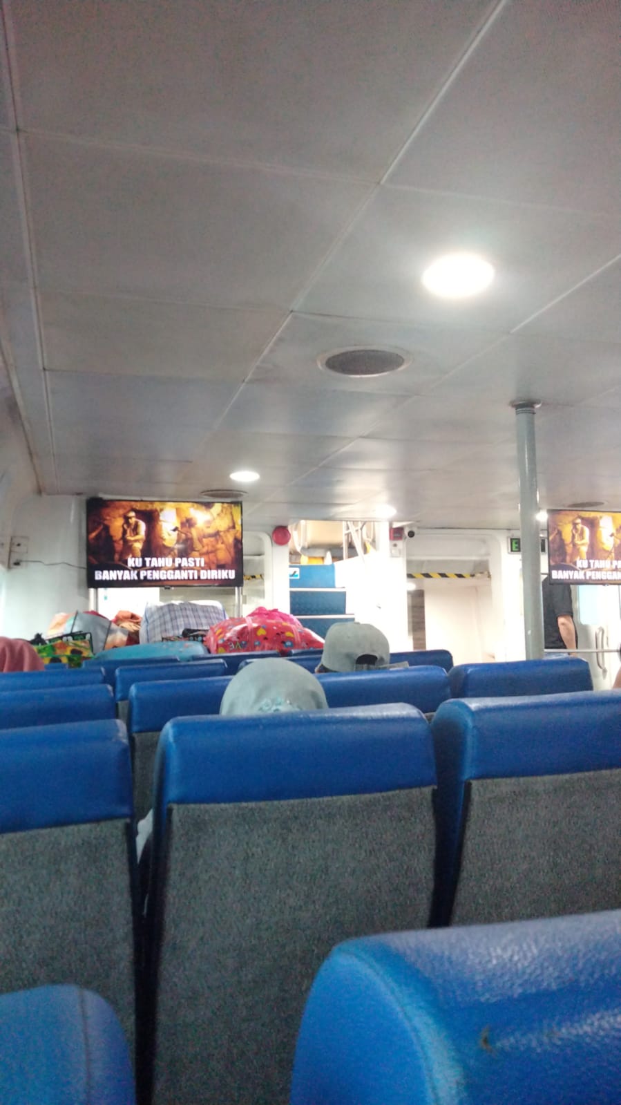 Putri Anggreni - Interior