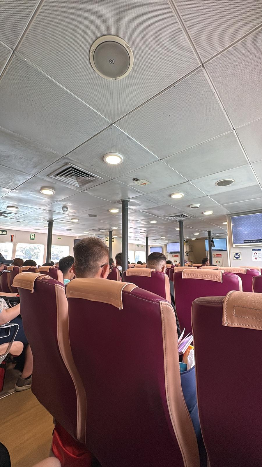 Sindo Ferry - Interior