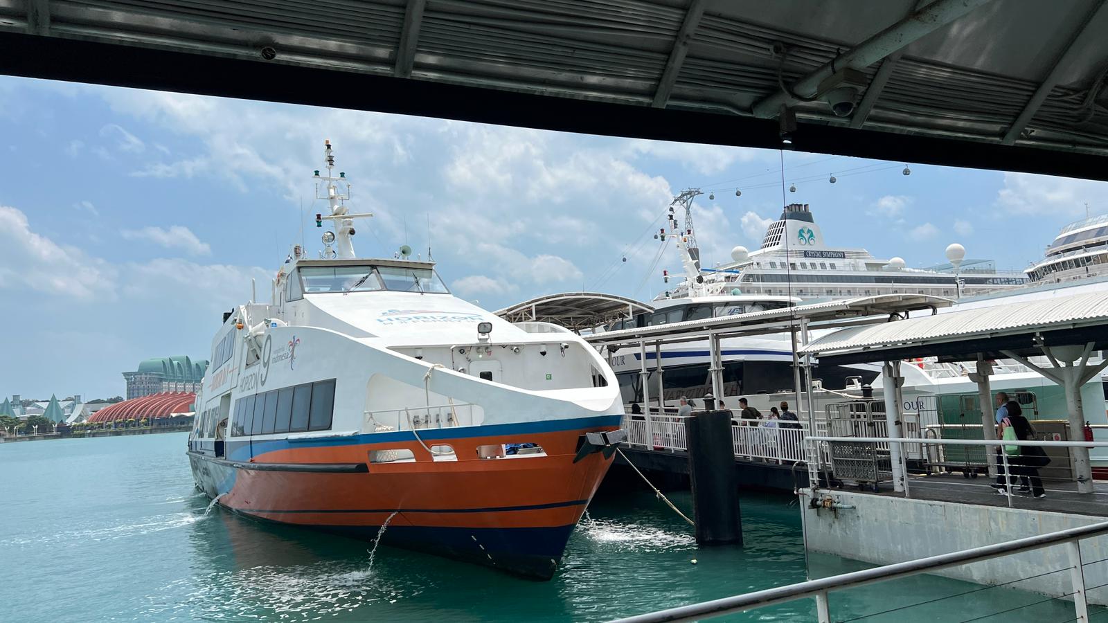 Horizon Fast Ferry - Exterior