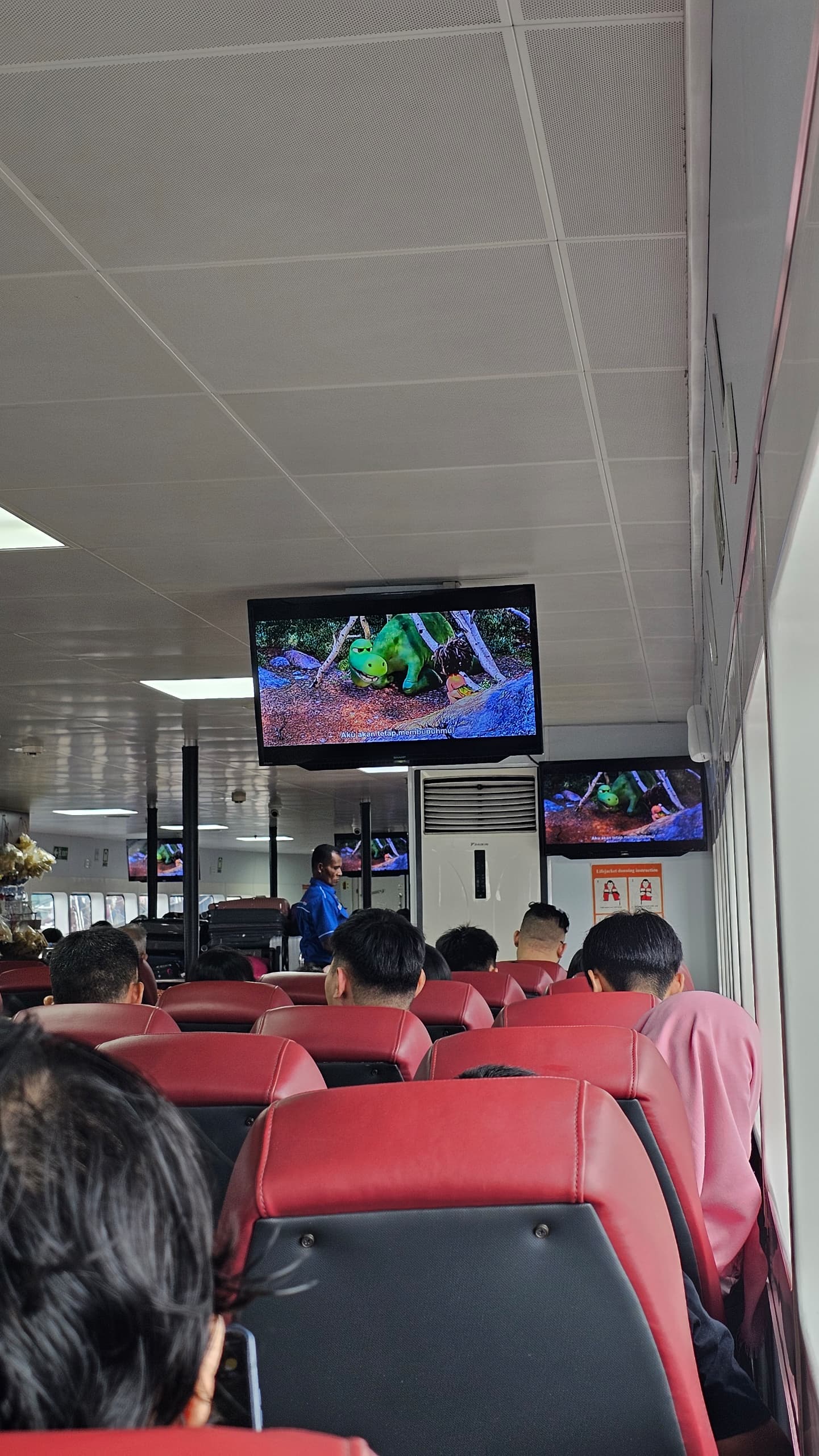 Pintas Fast Ferry - Interior